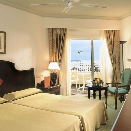 Hotel Riu Oliva Beach Resort Коральео Экстерьер фото